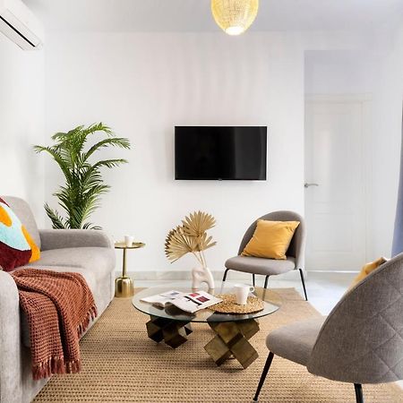 Suites Maestranza - Refinadores By Magno Apartments Seville Luaran gambar