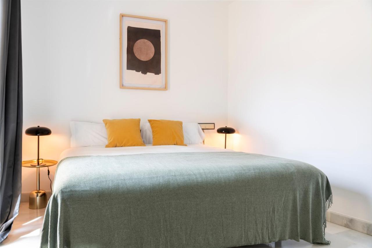 Suites Maestranza - Refinadores By Magno Apartments Seville Luaran gambar