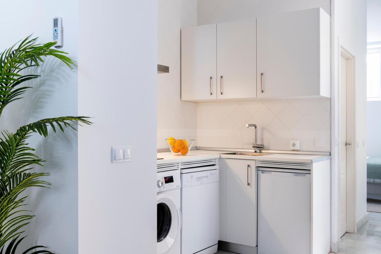 Suites Maestranza - Refinadores By Magno Apartments Seville Luaran gambar